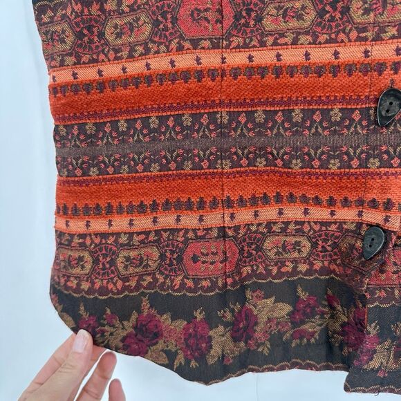Christopher Banks Women's Floral Southern Tapestry Western Button Vest Red Large - Picture 7 of 10